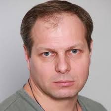 Traces in the Snow (2014) Full Cast & Crew