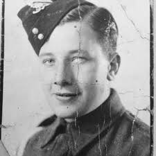 Neil Brooks 💛💙 (@damsraid)