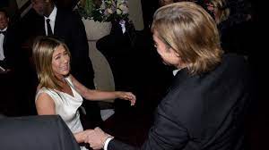 The former couple reunited at the 26th annual sag awards, where brad was spotted watching jennifer's acceptance speech! Jennifer Aniston Und Brad Pitt Erstes Foto Ihrer Online Reunion Gala De