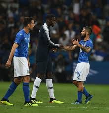 How tall and how much weigh lorenzo insigne? B R Football Twitterissa The Camera Isn T Kind To Lorenzo Insigne