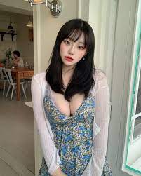ㄴ꼴짤올리면 거유여친생김 | 유머 게시판 | RULIWEB