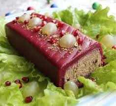 печеночный торт из куриной печени рецепт с фото пошагово Pashtet Iz Kurinoj Pecheni S Fistashkami Pod Klyukvennym Sousom Poshagovyj Recept S Foto V 2020 G Pashtet Iz Kurinoj Pecheni Idei Dlya Blyud Zakuski