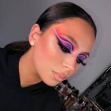 Elle Sutton Makeup Studios