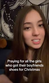 What is 'shoe theory'? Girlfriends fear Christmas breakup omen