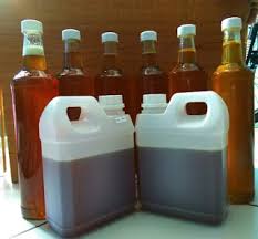 Mengetahui hal tersebut, madu asli tentu cocok untuk dikonsumsi oleh semua orang, termasuk penderita diabetes. Manfaat Mengkonsumsi Madu Murni Lebah Sangat Berkhasiat Untuk Kesehatan Tubuh Blogdaffa Com