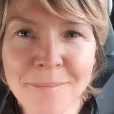 Bruce Beaton's Instagram, Twitter & Facebook