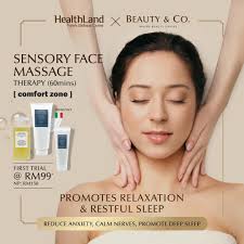 Release your tension with our 𝐒𝐞𝐧𝐬𝐨𝐫𝐲 𝐅𝐚𝐜𝐞 𝐌𝐚𝐬𝐬𝐚𝐠𝐞  💆🏻‍♀️ Using our signature lymphatic drainage technique and premium  essential oil from Comfort Zone Italy ❤️ 1st Trial 60 min @𝐑𝐌𝟗𝟗 (NP  RM150) Available