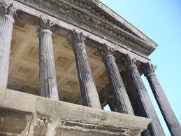 Ist der besterhaltene noch vorhandene römische tempel. Maison Carree Pagan Places