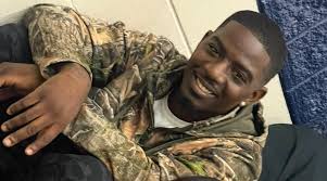 I can't express how much I love you! A dependable friend, a loyal brother,  a faithful father, and a loving son. Heart bigger than anyone could ever  know. The way you cared