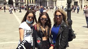 Photo series with 23 pictures die the daughters of robert and carmen geiss have been in the spotlight since early childhood and. Davina Geiss Liess Sie Sich Mit 17 Schon Unters Messer Legen