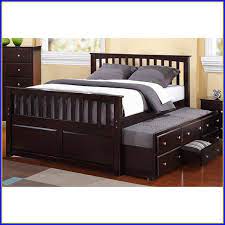 Get The Perfect Comfort And The Grandest Decor For Your Bed Room By Buying The Queen Platform Bed Frame With Storage 10 On Sale Near Me Ideas Bedroom Sets Furniture