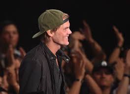 Swedish dj avicii dead at 28. Avicii S Family Insinuates Cause Of Death Was Suicide He Could Not Go On Any Longer