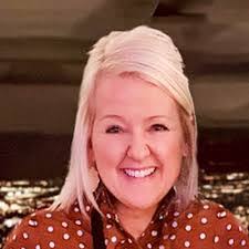 Janette Barr's Instagram, Twitter & Facebook