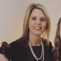 Kelly Trainor's Instagram, Twitter & Facebook