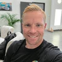 Stanley Askew's Instagram, Twitter & Facebook