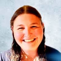 Andrew Esterson's Instagram, Twitter & Facebook