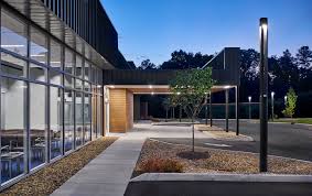 Doctors & health care providers. Tennessee Eye Center Urbanarch