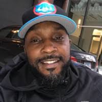 Darius Rowe's Instagram, Twitter & Facebook