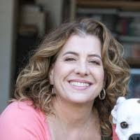 Nancy Castelli's Instagram, Twitter & Facebook