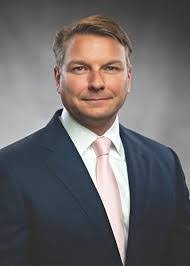 Pat Dodge's Instagram, Twitter & Facebook