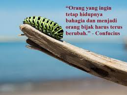 Memasang cermin untuk melihat seberapa baik atau buruk untuk kita sendiri ataupun untuk orang lain. Kumpulan Caption Tentang Perubahan Dari Orang Terkenal Pertamakali