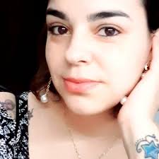 Em entrevista à CRESCER, a dentista Carla Sabrina Peres da Silva Ferreira,  32, diz que já chegou ao hospital em trabalho de parto. "Quando eu dei um  passo para fora do elevador,