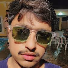 Amna Afzal's Instagram, Twitter & Facebook