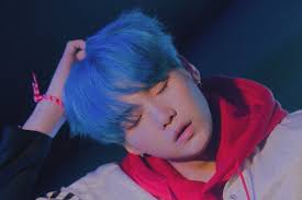Blue hair for guys has been in and out of fashion over the years. On Twitter Neon Blue Haired Yoongi Was A Whole Experience