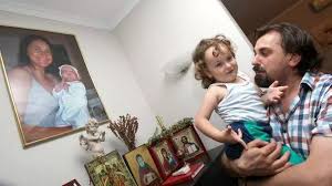 Mădălina manole a murit la vârsta de 43 de ani, în urma unei doze de furadan. Mada4 Unica Ro