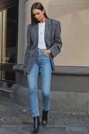 Black Ankle Boots With Blue Jeans 17 Simple Denim Outfits You Can Copy Now Denim Outfit Summer Work Outfits Minimalist Fashion