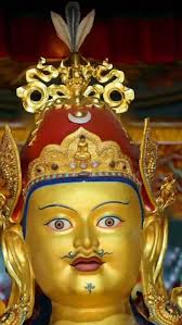 A friend visited the “Tara Devi Temple” in Bodhgaya earlier today and sent  some of the pictures here. Have you been? 🌿 OM TARE TUTTARE TURE SOHA • •  • Some pics