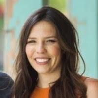 Katherine Hoy's Instagram, Twitter & Facebook