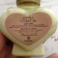 Melihatkan ini, manisah yang terasa tercabar, kembali aktif dengan. In Stock Bedak Sejuk Mok Cun Beauty Personal Care Face Face Care On Carousell