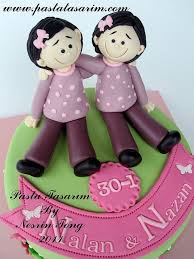 Sibling Birthday Cake For Twin Brother And Sister Twins Sisters Birthday Cake By Cake By Nesrin Tong Via Flickr Sister Birthday Cake Birthday Cake Cake