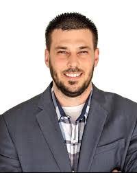 Travis Wimmer's Instagram, Twitter & Facebook