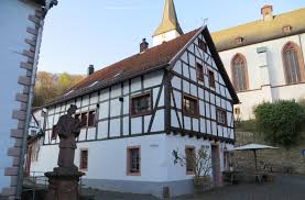 Auch die eingabe von anfangsbuchstaben ist möglich oder. Eifel Vulkanlandschaften Und Weinberge Ferienhaus Deutschland