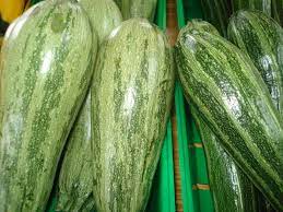 How much does an average zucchini weigh in pounds. Zucchini Cooksinfo
