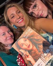 Girls night out 🌸 @itendswithusmovie 🌸 fashion brought to you by the  incredible, young, NYC based designer @dauphinette.nyc 👗 💍 all my  borrowed ring pops and ear mansions brought to you by @