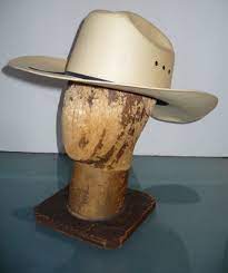 Vintage Wrangler Made In Texas Straw Hat Size 7 5 8 Etsy Vintage Wrangler Vintage Straw Hat Straw Hat