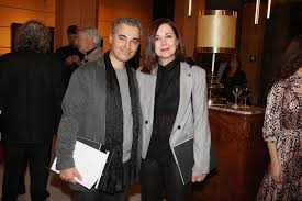 Έχω βρεθεί κι εγώ αντιμέτωπη με παρόμοια showbiz. H Koralia Karanth Paradidei Ma8hmata Class Me Sakaki Poy 8a Fore8ei Oso Kanena Fetos Bovary