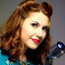 Babette Smith's Instagram, Twitter & Facebook