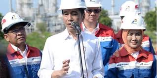 Andalalin kilang minyak ngrr tuban proyek kilang minyak tuban yang dimiliki oleh pt pertamina rosneft pengolahan dan. Mengingat Lagi Pesan Jokowi Ke Ahok Soal Kilang Pertamina Di Tuban Yang Bikin Kaya Mendadak Halaman All Kompas Com