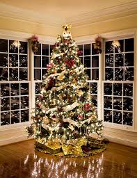 No matter your style, you'll find a way to make your tree more festive this year. 22 Beautiful Decorated Christmas Tree Ideas Lovetoknow