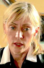 What hair length suits Cully best?