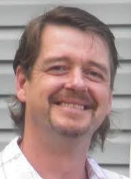 Matt Farrington's Instagram, Twitter & Facebook