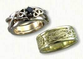 Celtic Dragon Knot Wedding Band With Vanessa Reverse Cradle With A Celtic Dragon Knot Inner Band Wedding Rings Custom Wedding Rings Dragon Wedding