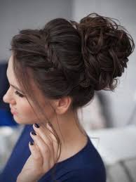 Daginik Topuz Sac Modelleri Icin 10 Numara Fikirler Kombin Hanim Thick Hair Styles Medium Hair Styles Prom Hairstyles For Long Hair