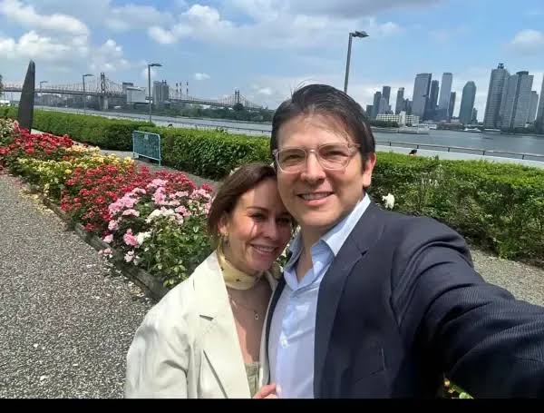 La historia de María Claudia Tarazona, la esposa y coequipera total de Miguel Uribe