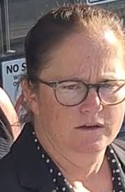 Teacher's 'lesbian relationship' with 15yo