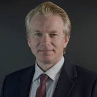 300+ profils pour “Poulin”